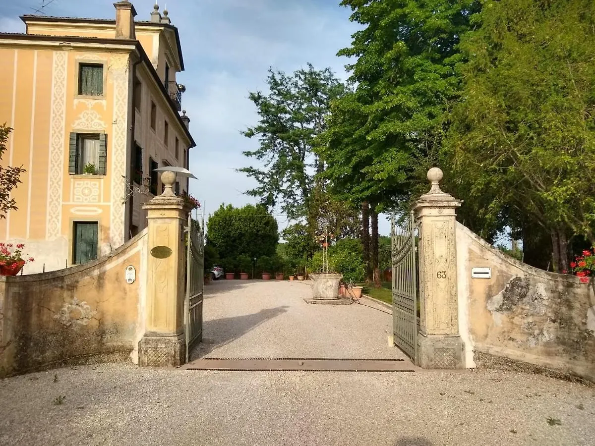 Alle Zagare Refrontolo 0*,  Italia